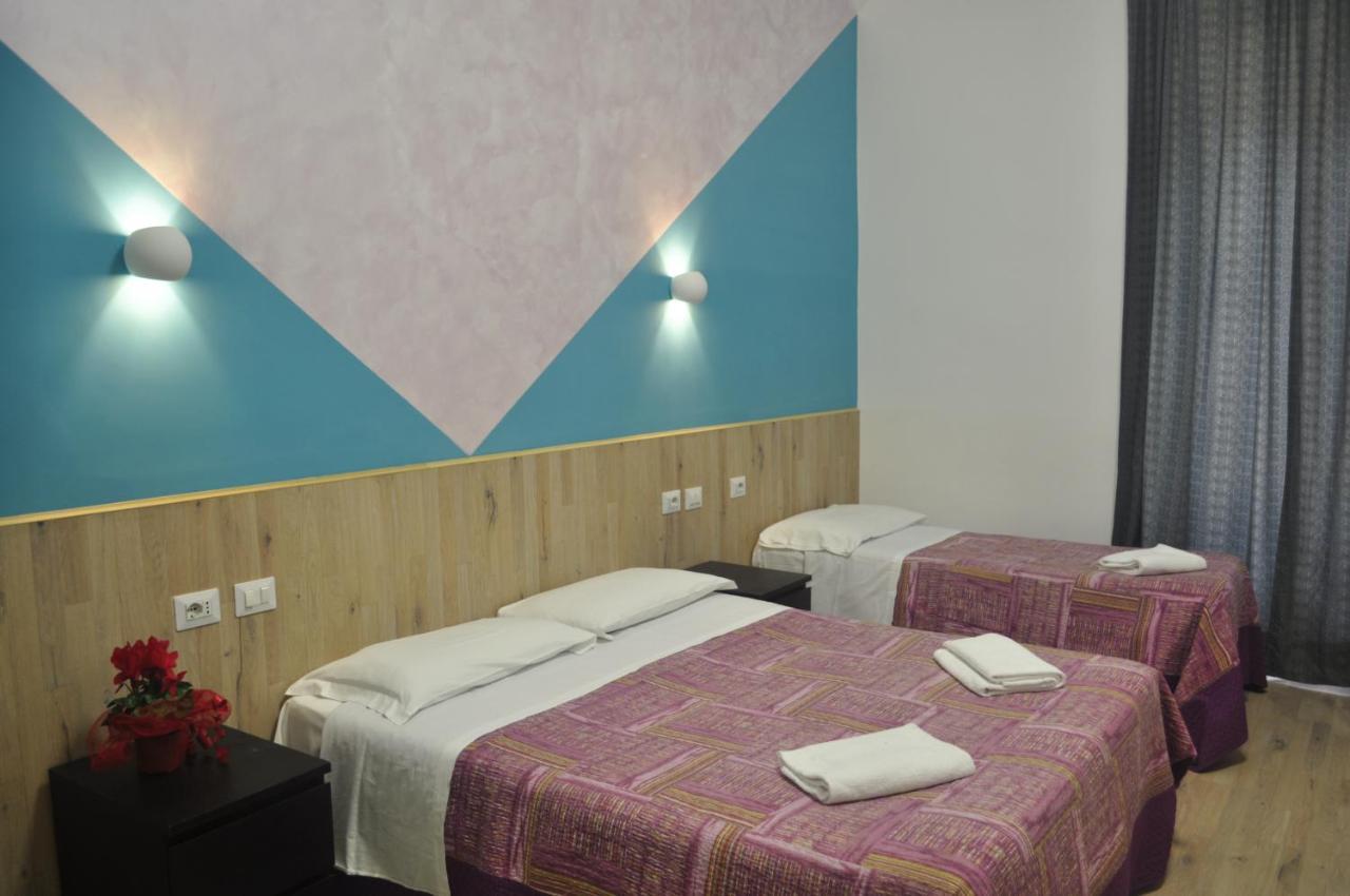 Angela Roma Guest House Bagian luar foto